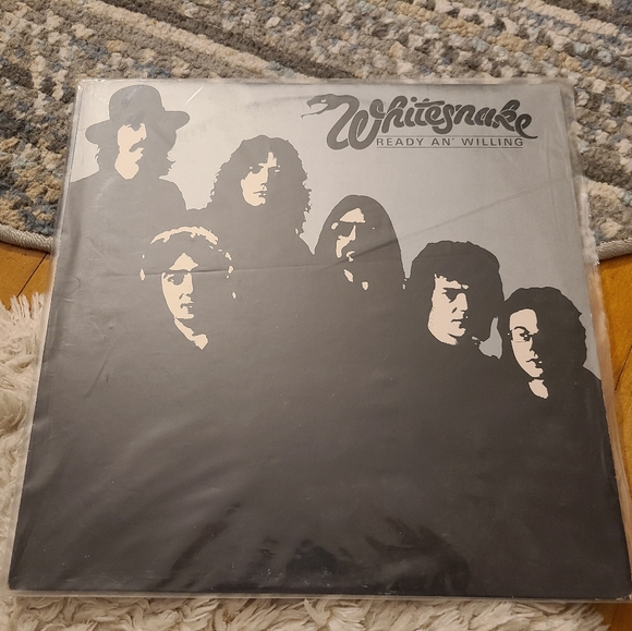 Whitesnake Ready and Willing vintage vinyl album  black white LP GUC - Picture 1 of 12